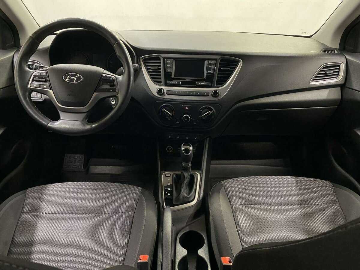 Купить Hyundai Solaris с пробегом. Фото: #6