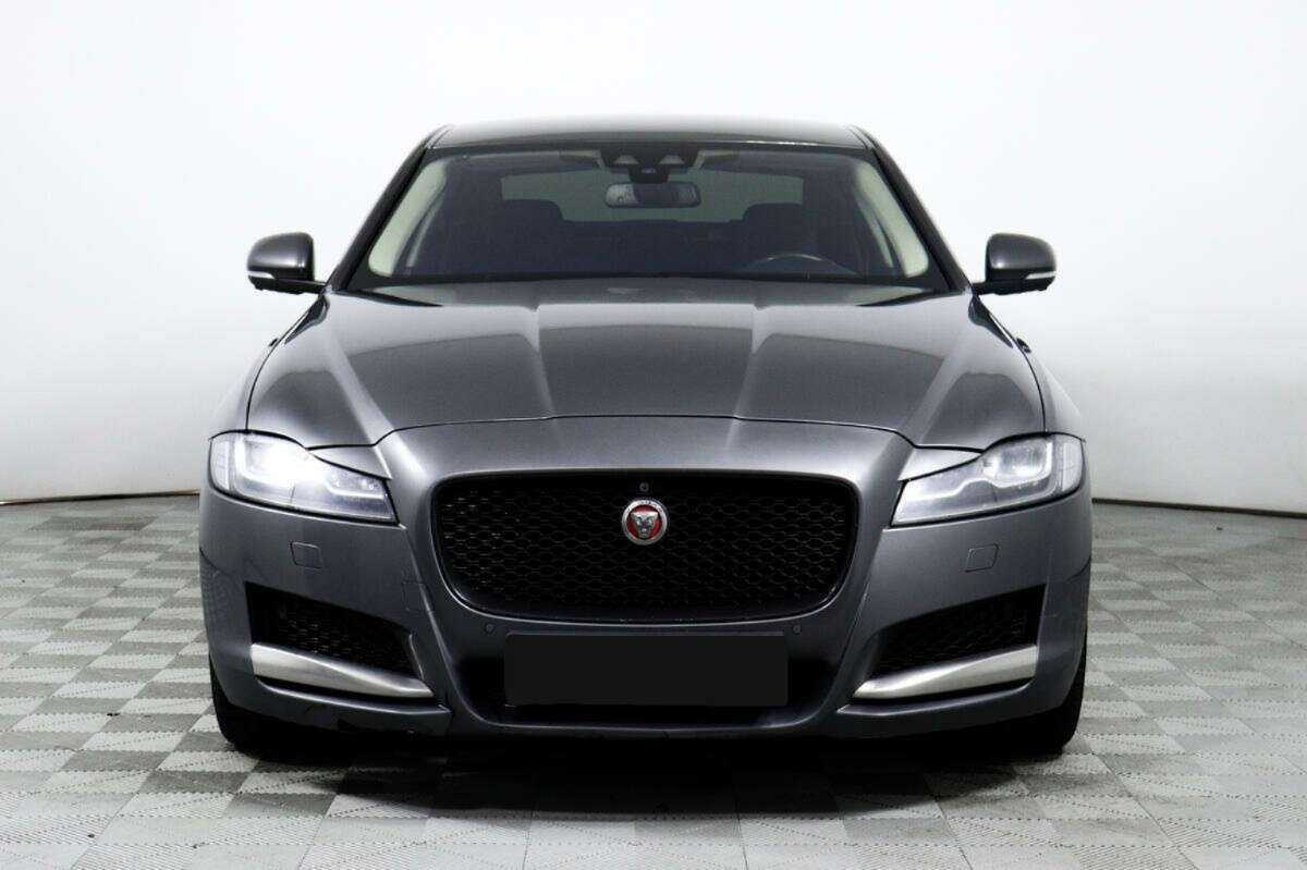 Купить Jaguar XF с пробегом. Фото: #1
