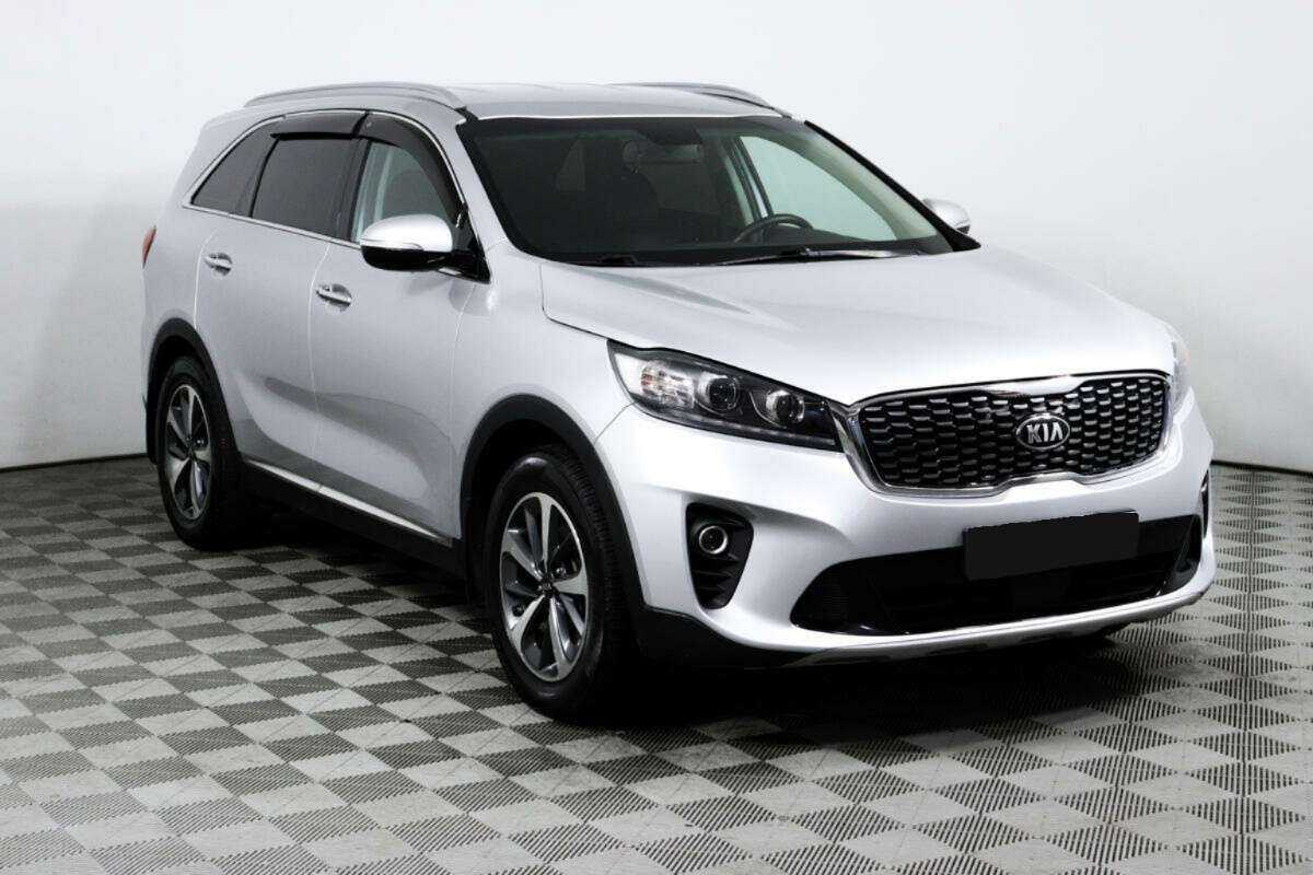 Купить Kia Sorento с пробегом. Фото: #2