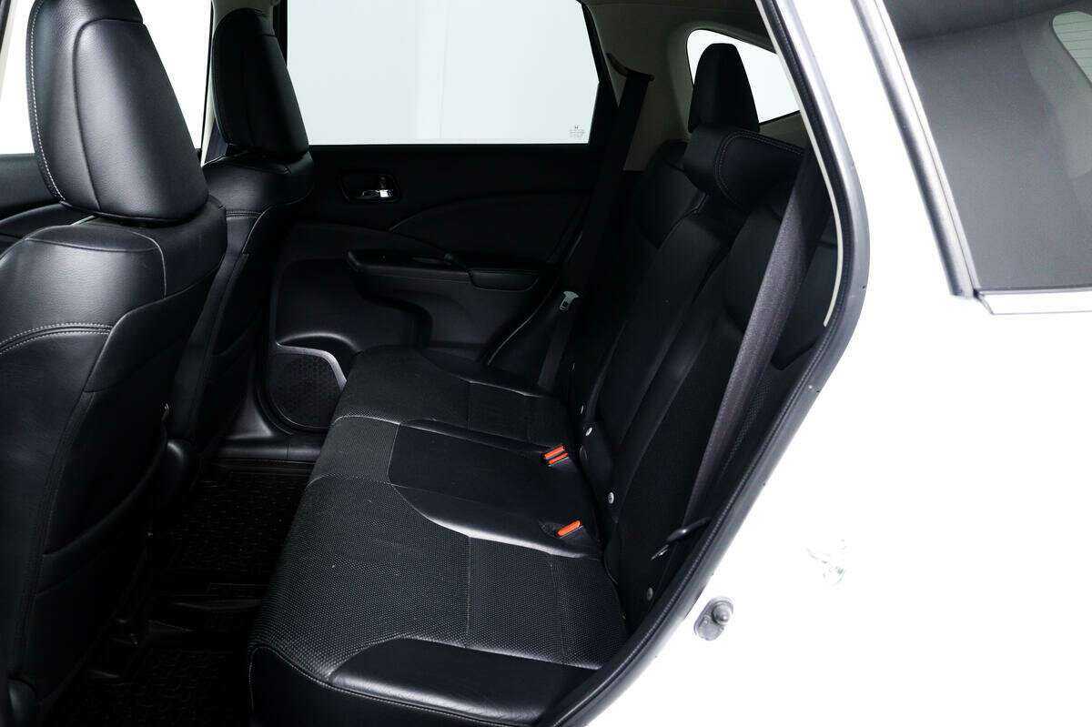 Купить Honda CR-V с пробегом. Фото: #11