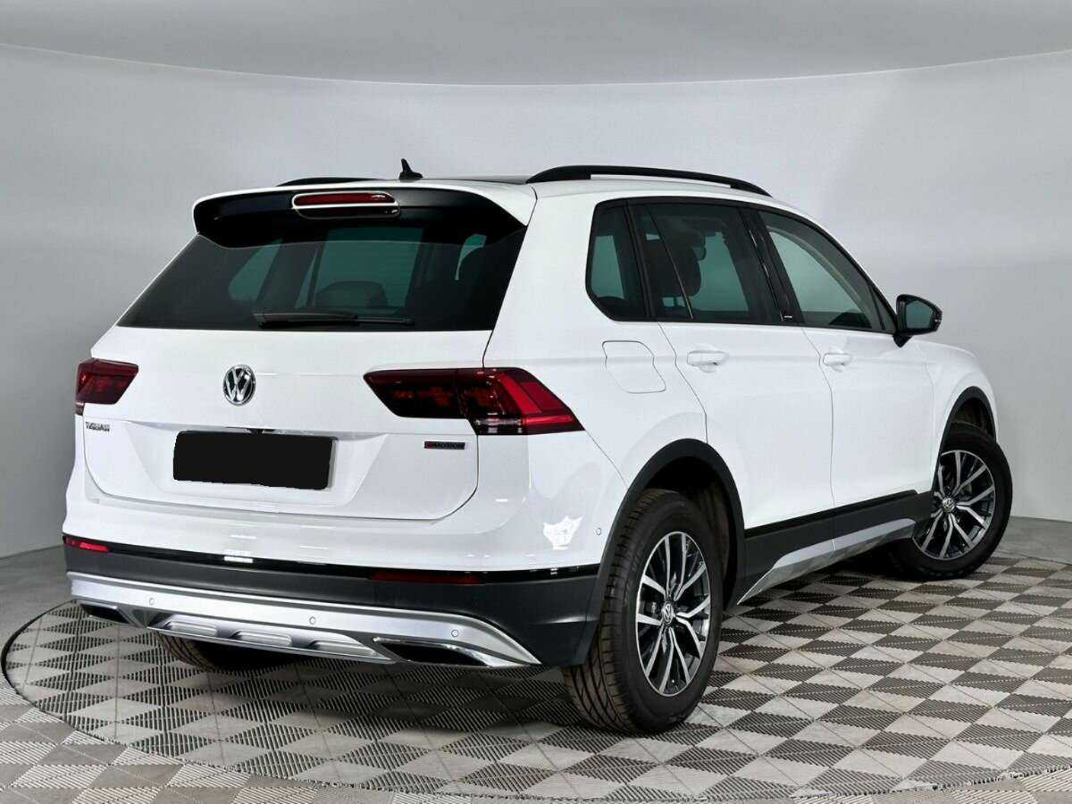 Купить Volkswagen Tiguan с пробегом. Фото: #1