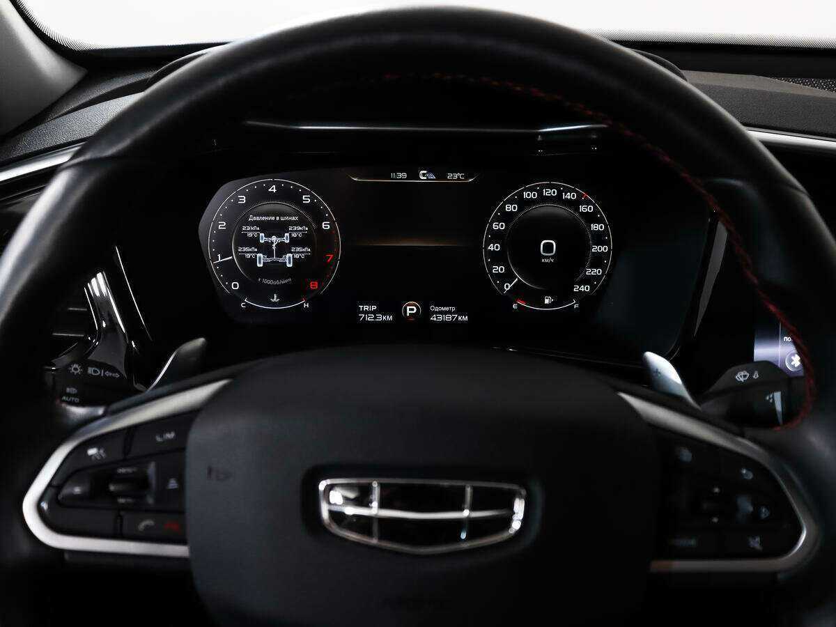 Купить Geely Tugella с пробегом. Фото: #24