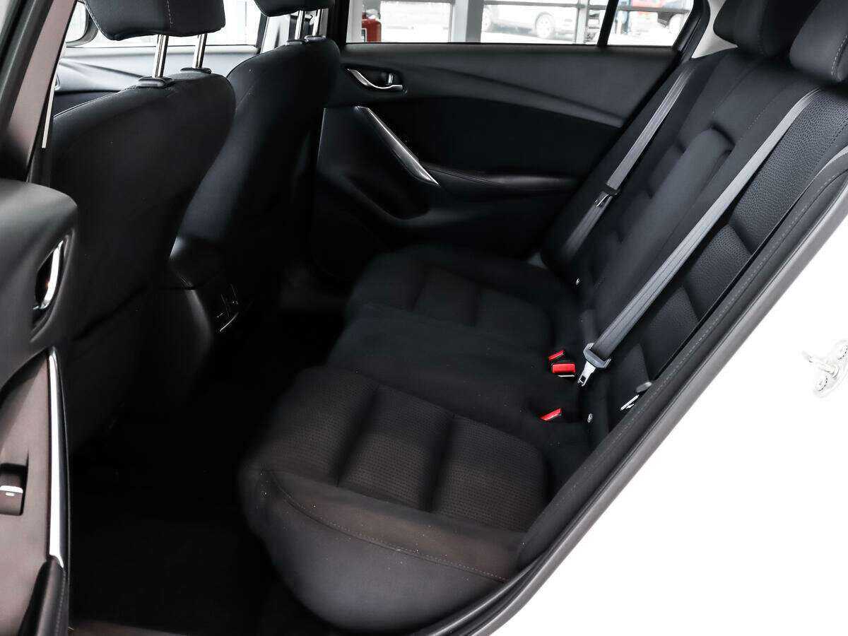 Купить Mazda 6 с пробегом. Фото: #10