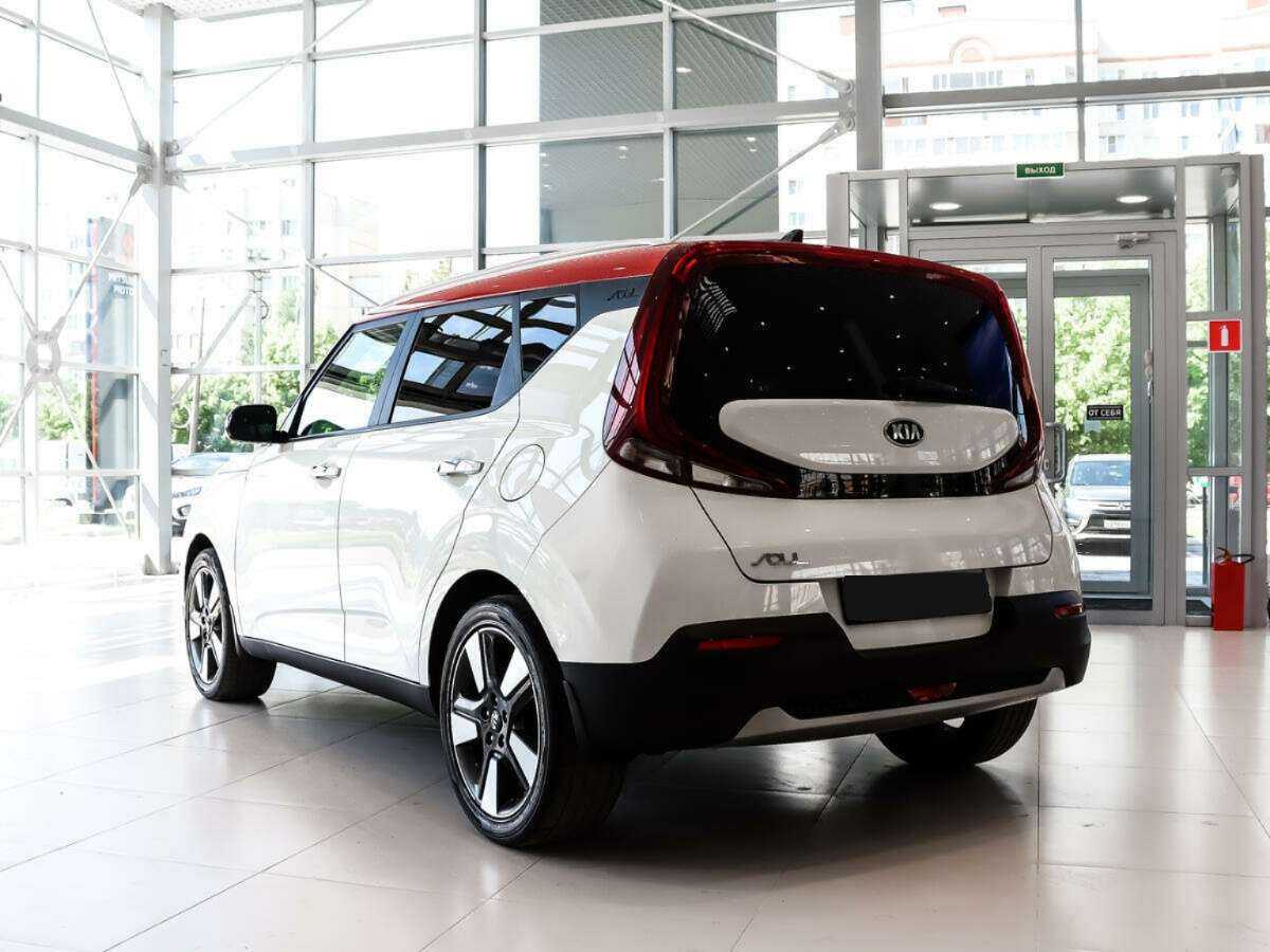 Купить Kia Soul с пробегом. Фото: #4