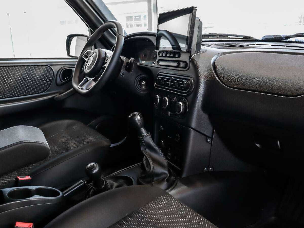 Купить Lada (ВАЗ) Niva с пробегом. Фото: #11