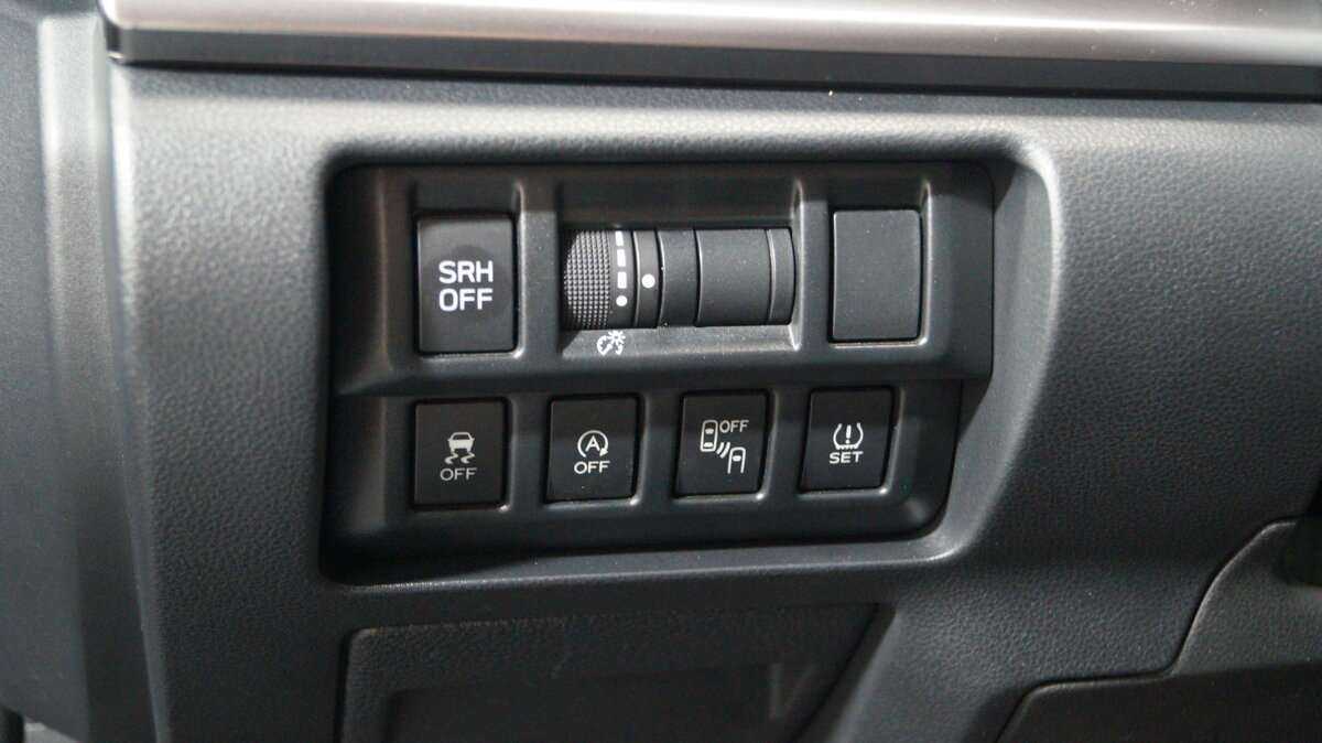 Купить Subaru XV с пробегом. Фото: #11