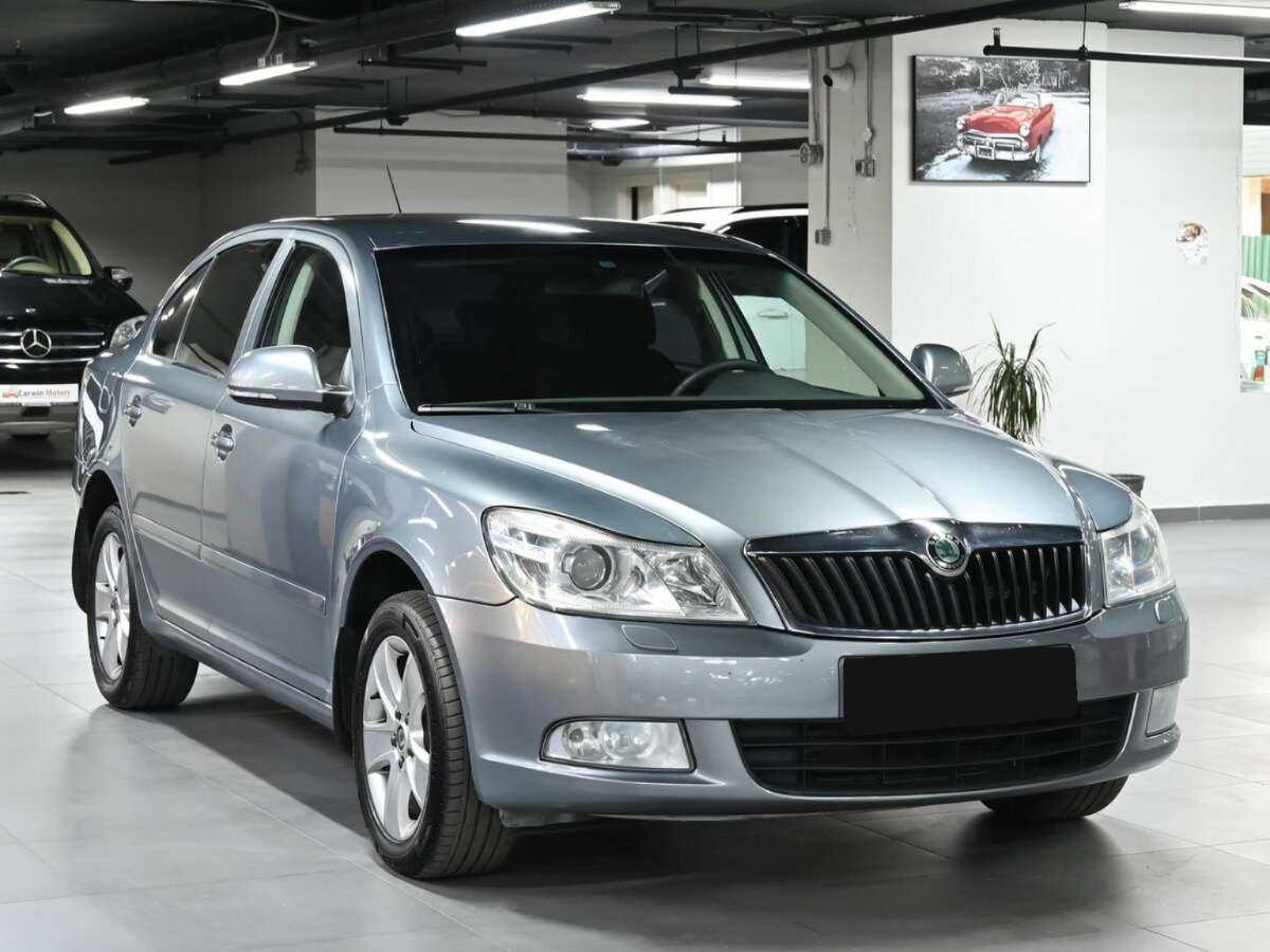 Купить Skoda Octavia с пробегом. Фото: #2