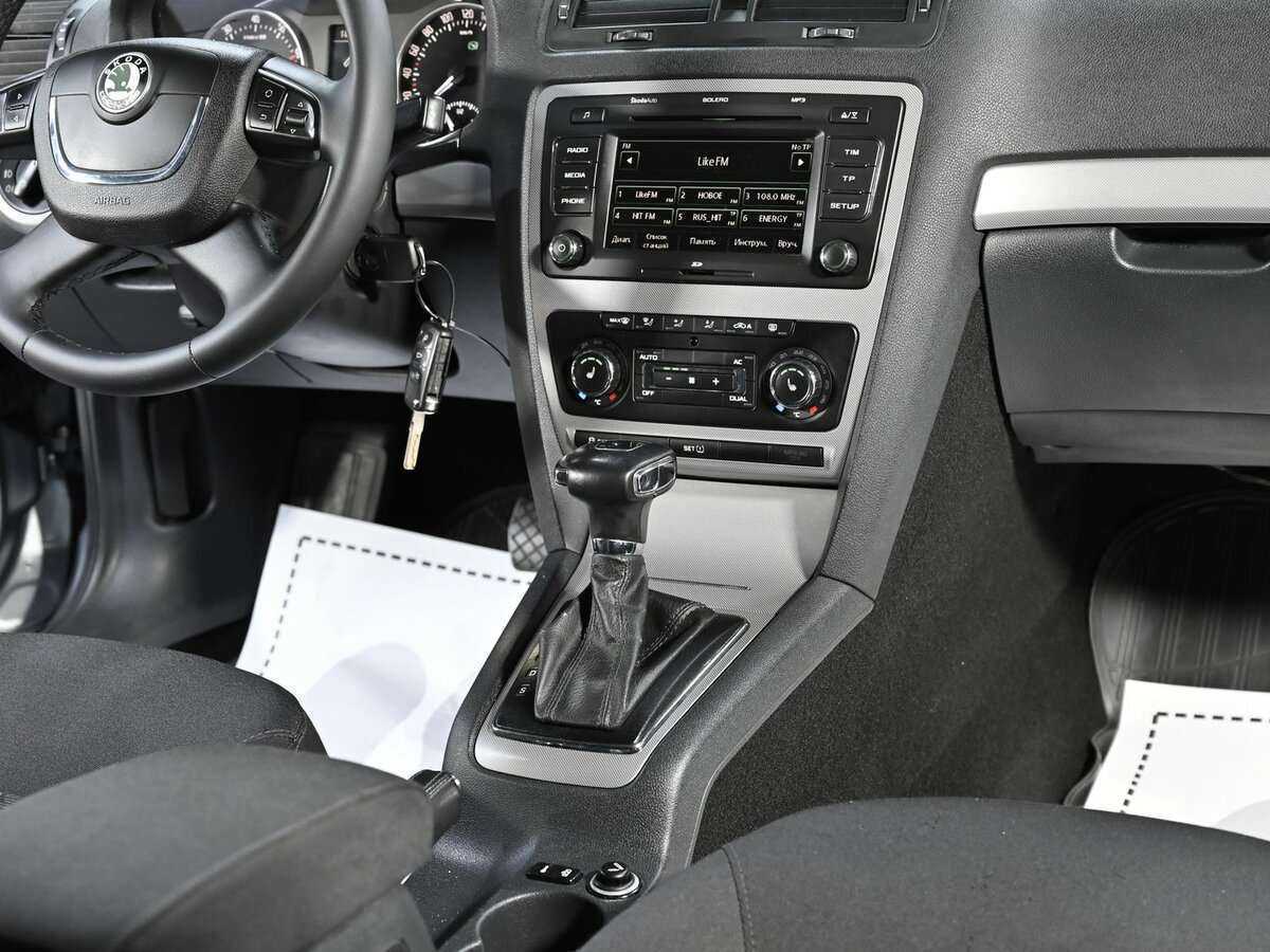 Купить Skoda Octavia с пробегом. Фото: #8