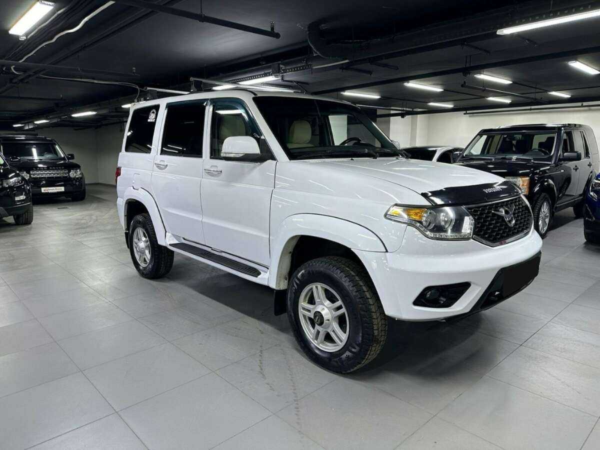 Купить УАЗ Patriot с пробегом. Фото: #2