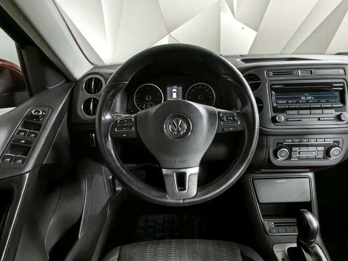 Купить Volkswagen Tiguan с пробегом. Фото: #14