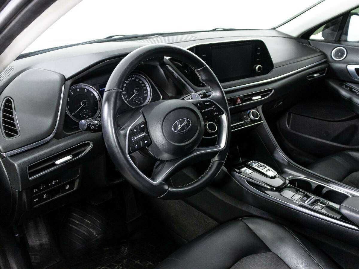 Купить Hyundai Sonata с пробегом. Фото: #10