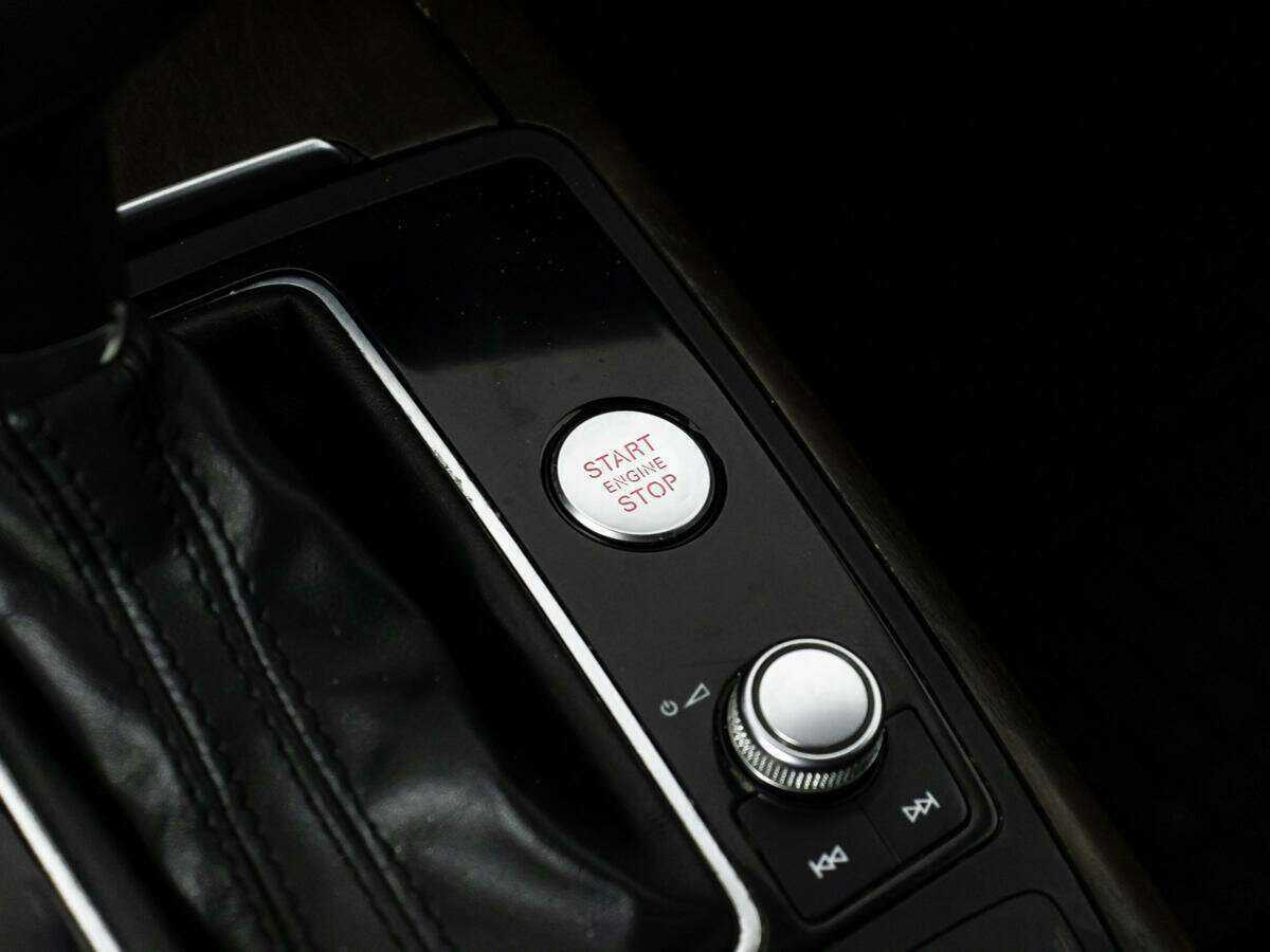 Купить Audi A6 с пробегом. Фото: #16