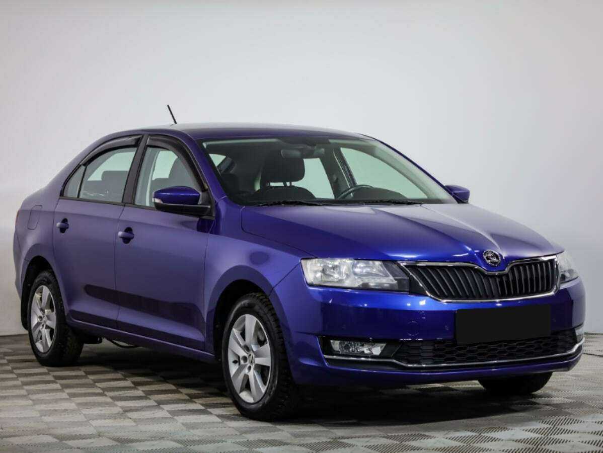 Купить Skoda Rapid с пробегом. Фото: #1