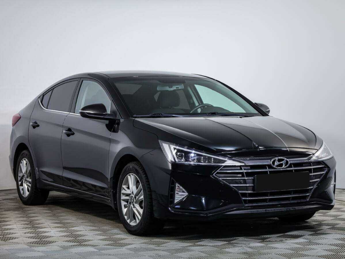 Купить Hyundai Elantra с пробегом. Фото: #1