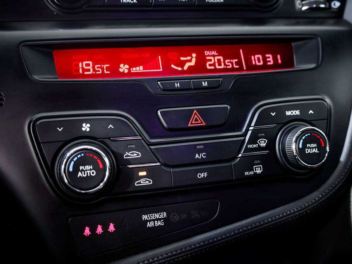 Купить Kia Optima с пробегом. Фото: #14