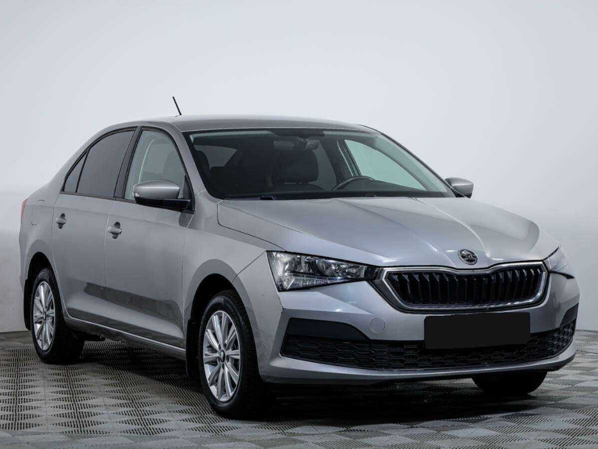 Купить Skoda Rapid с пробегом. Фото: #1