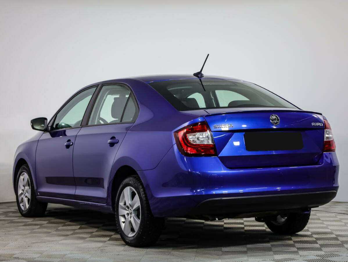Купить Skoda Rapid с пробегом. Фото: #5