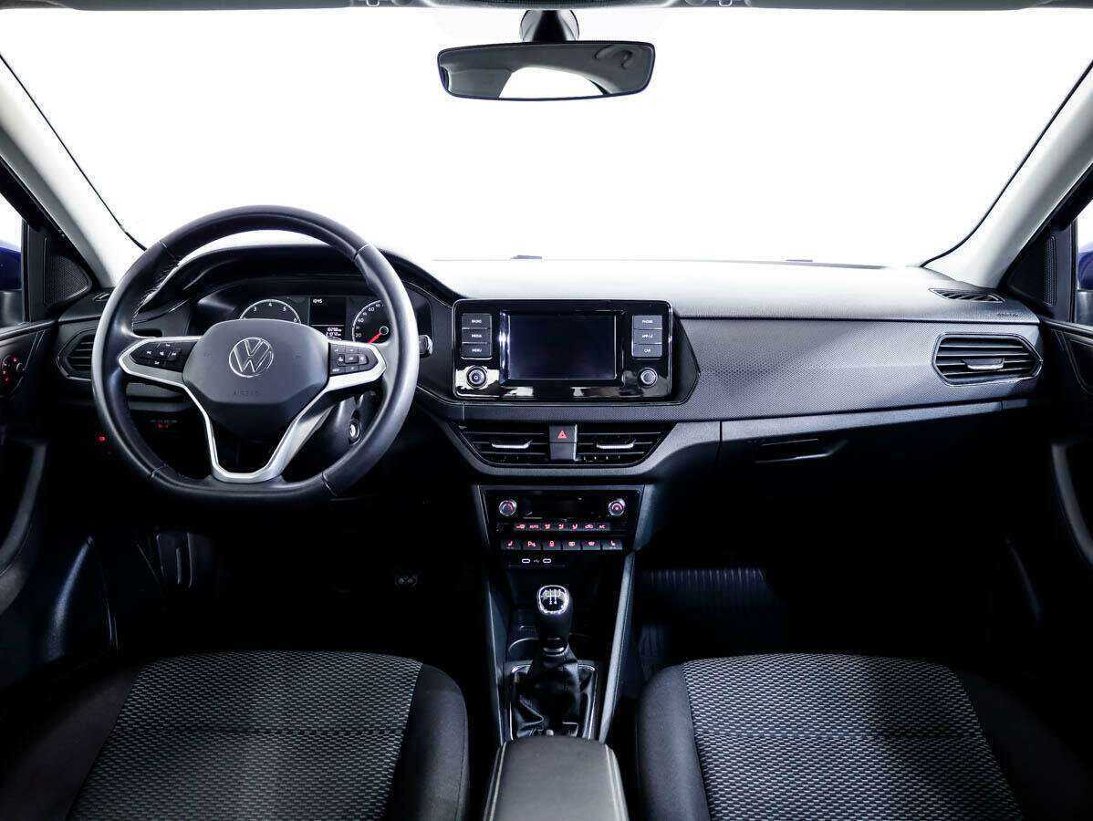 Купить Volkswagen Polo с пробегом. Фото: #8