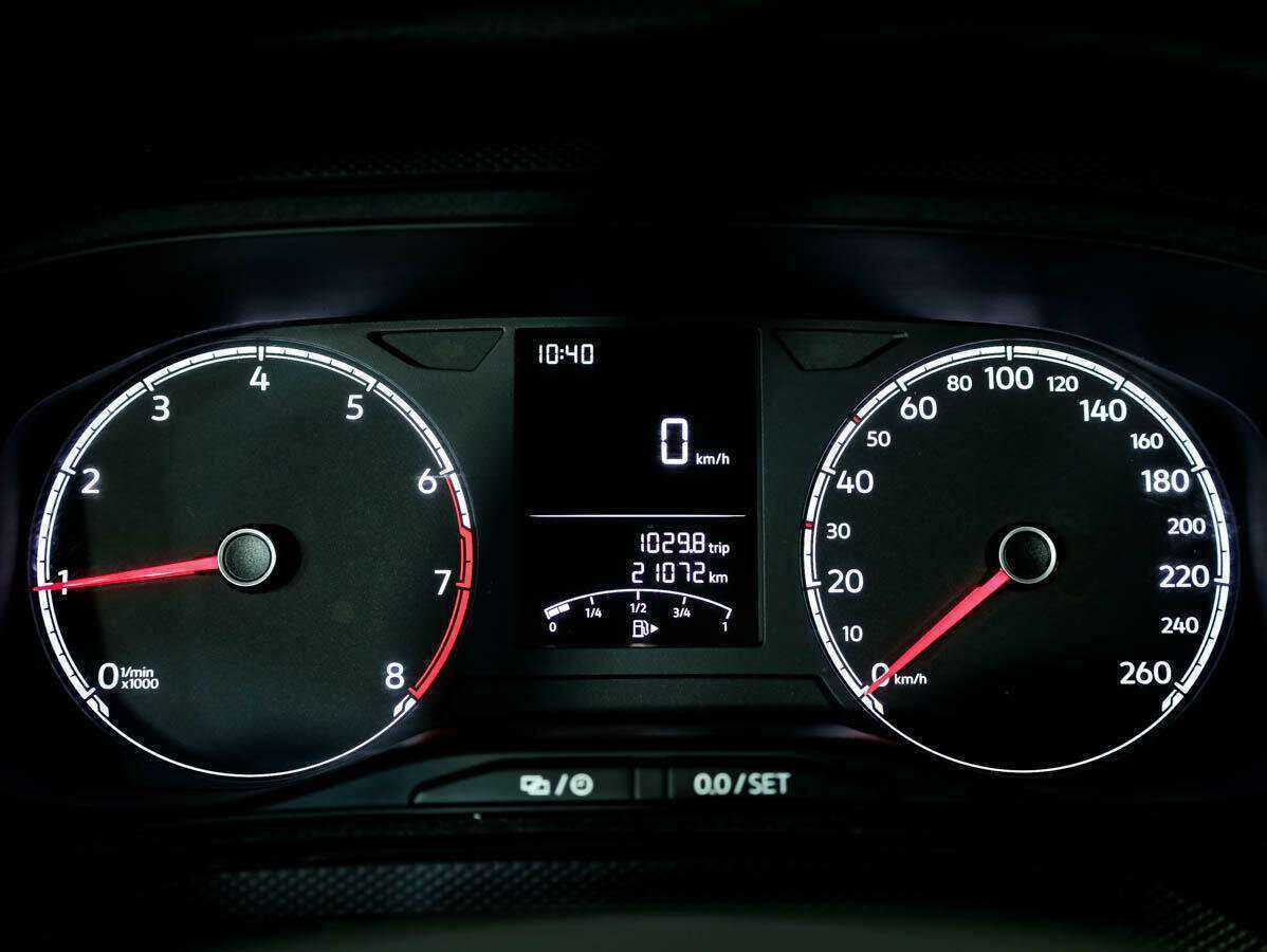 Купить Volkswagen Polo с пробегом. Фото: #9