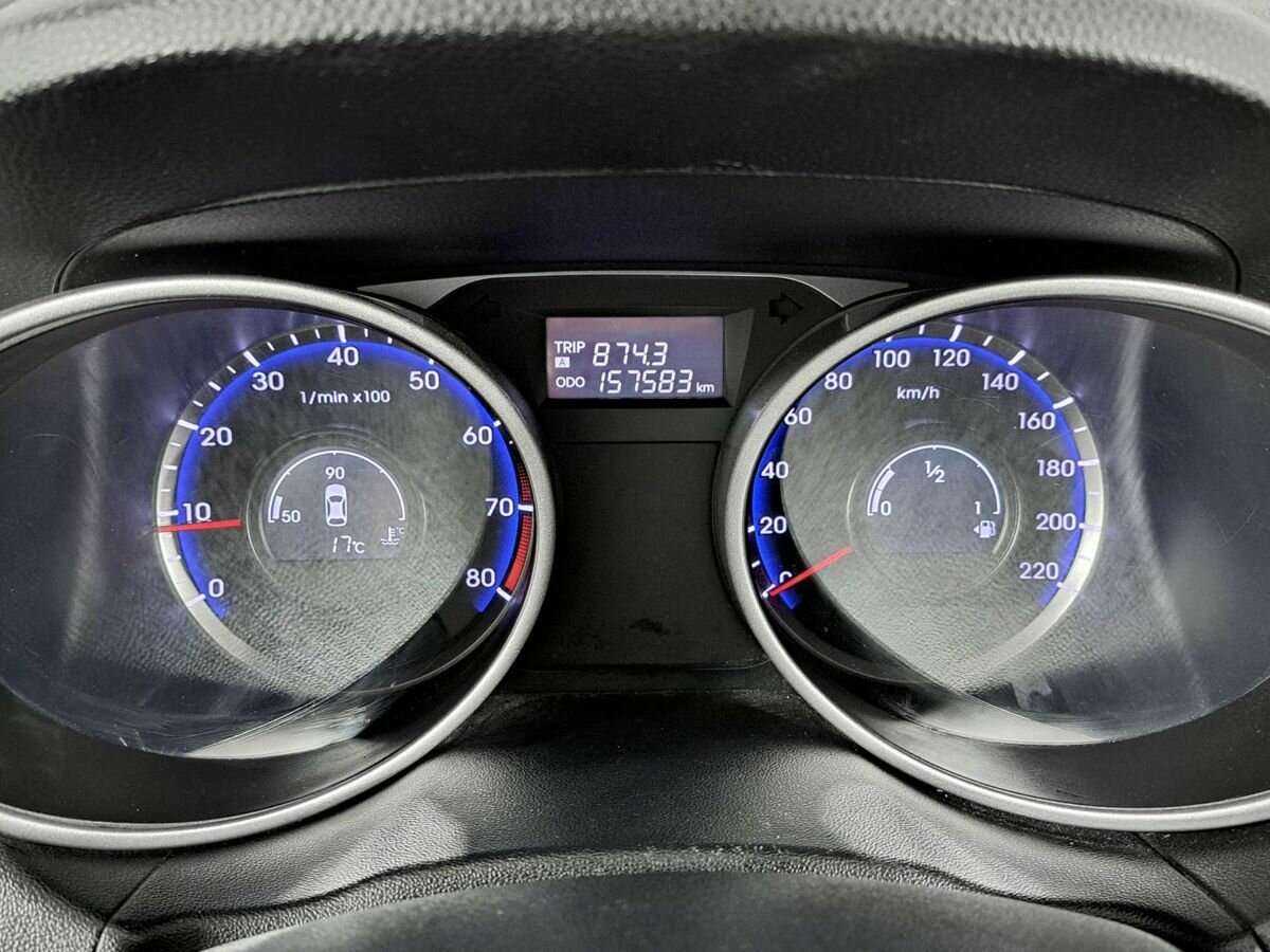 Купить Hyundai ix35 с пробегом. Фото: #10