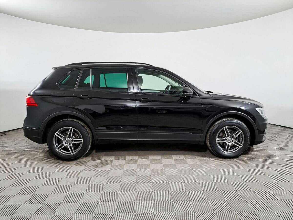 Купить Volkswagen Tiguan с пробегом. Фото: #3