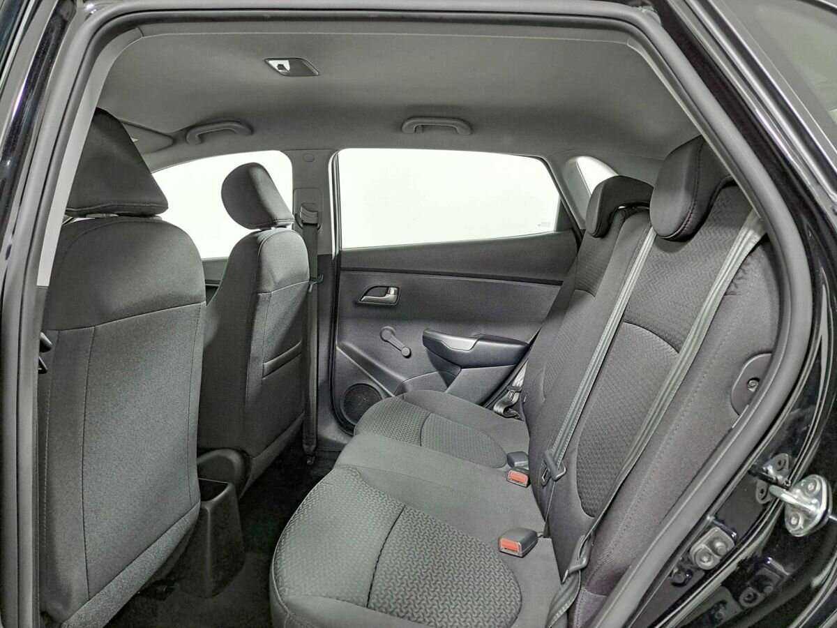 Купить Kia Rio с пробегом. Фото: #9