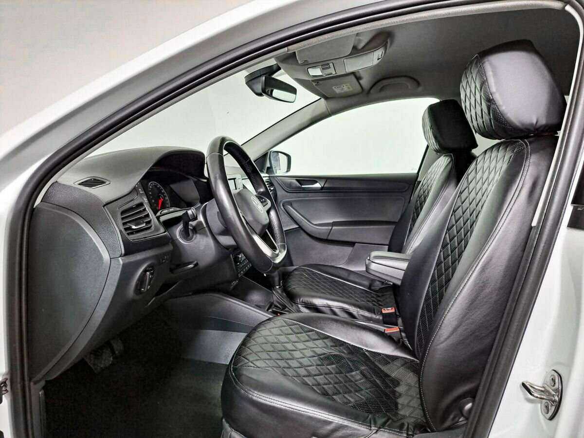 Купить Volkswagen Polo с пробегом. Фото: #13