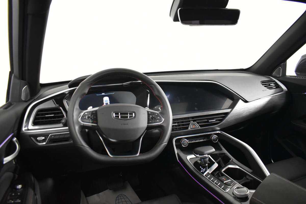 Купить Geely Tugella с пробегом. Фото: #9