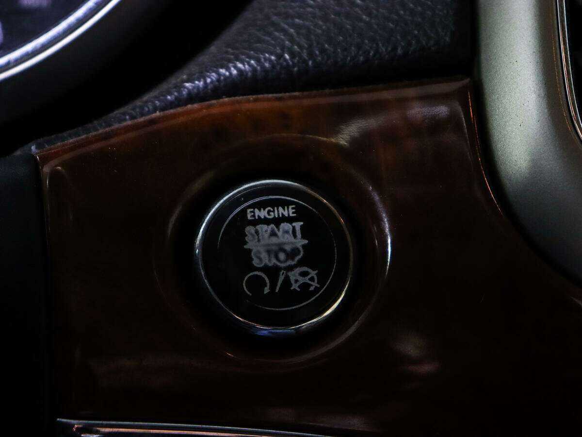 Купить Jeep Grand Cherokee с пробегом. Фото: #14