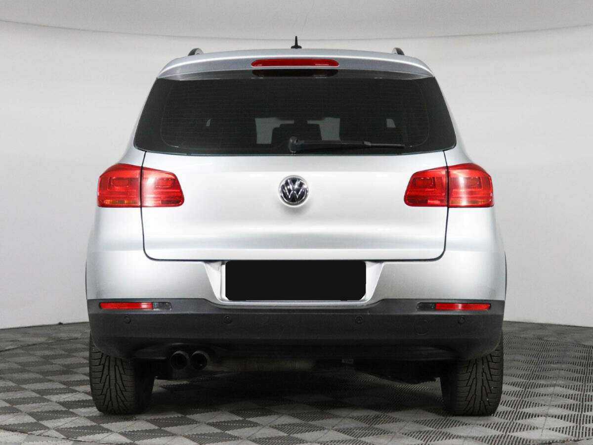Купить Volkswagen Tiguan с пробегом. Фото: #5