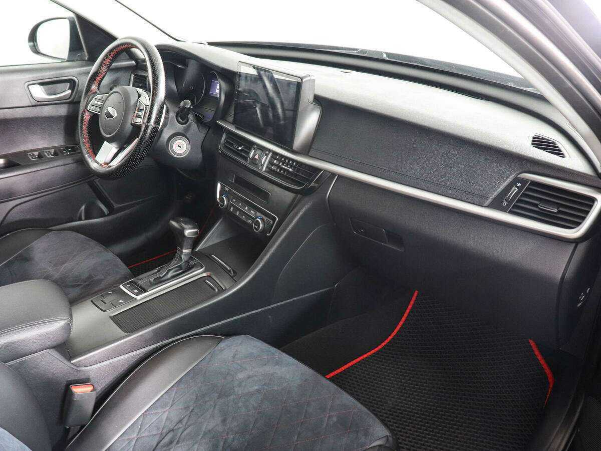 Купить Kia Optima с пробегом. Фото: #9