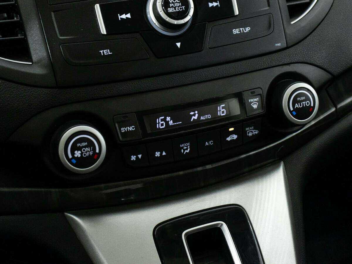 Купить Honda CR-V с пробегом. Фото: #17