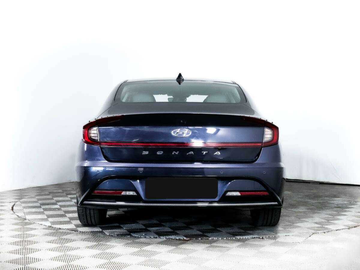 Купить Hyundai Sonata с пробегом. Фото: #3
