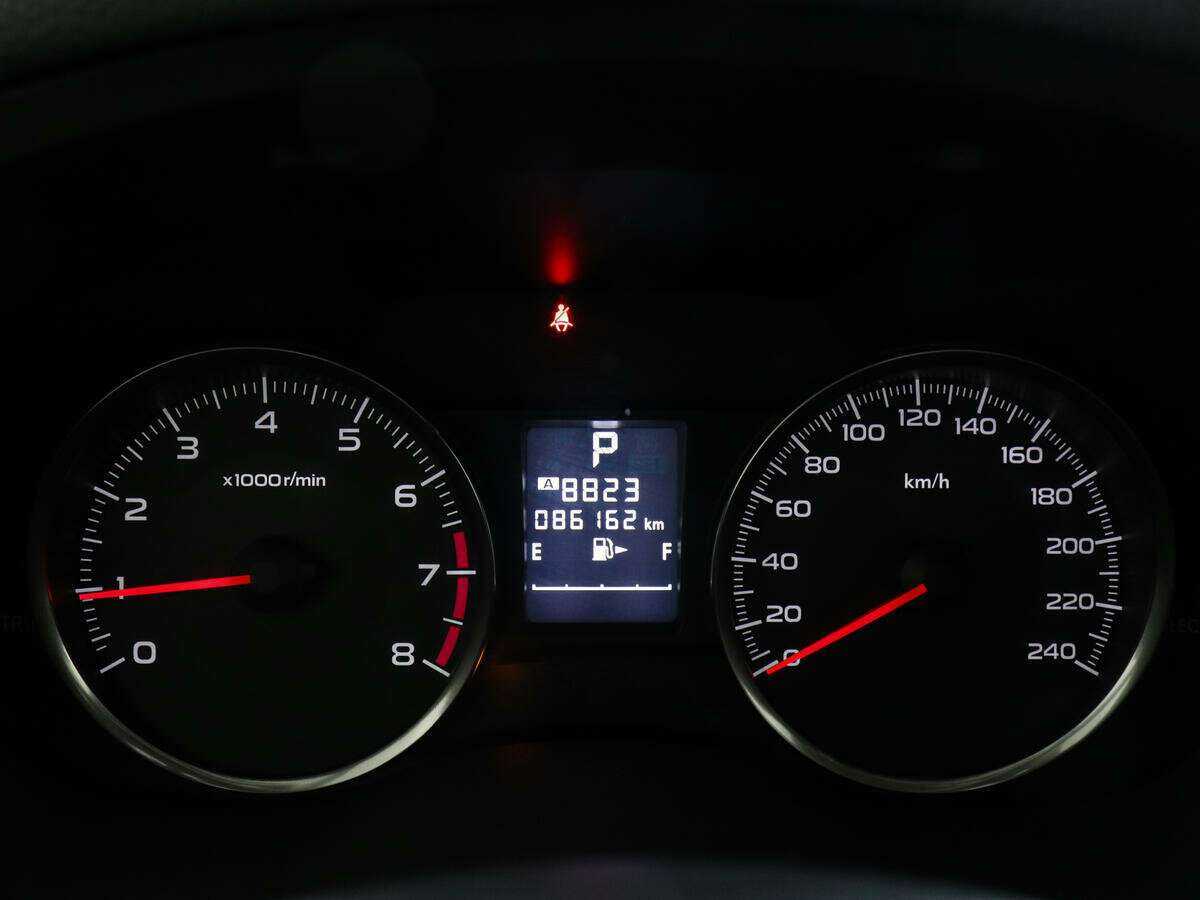 Купить Subaru XV с пробегом. Фото: #10