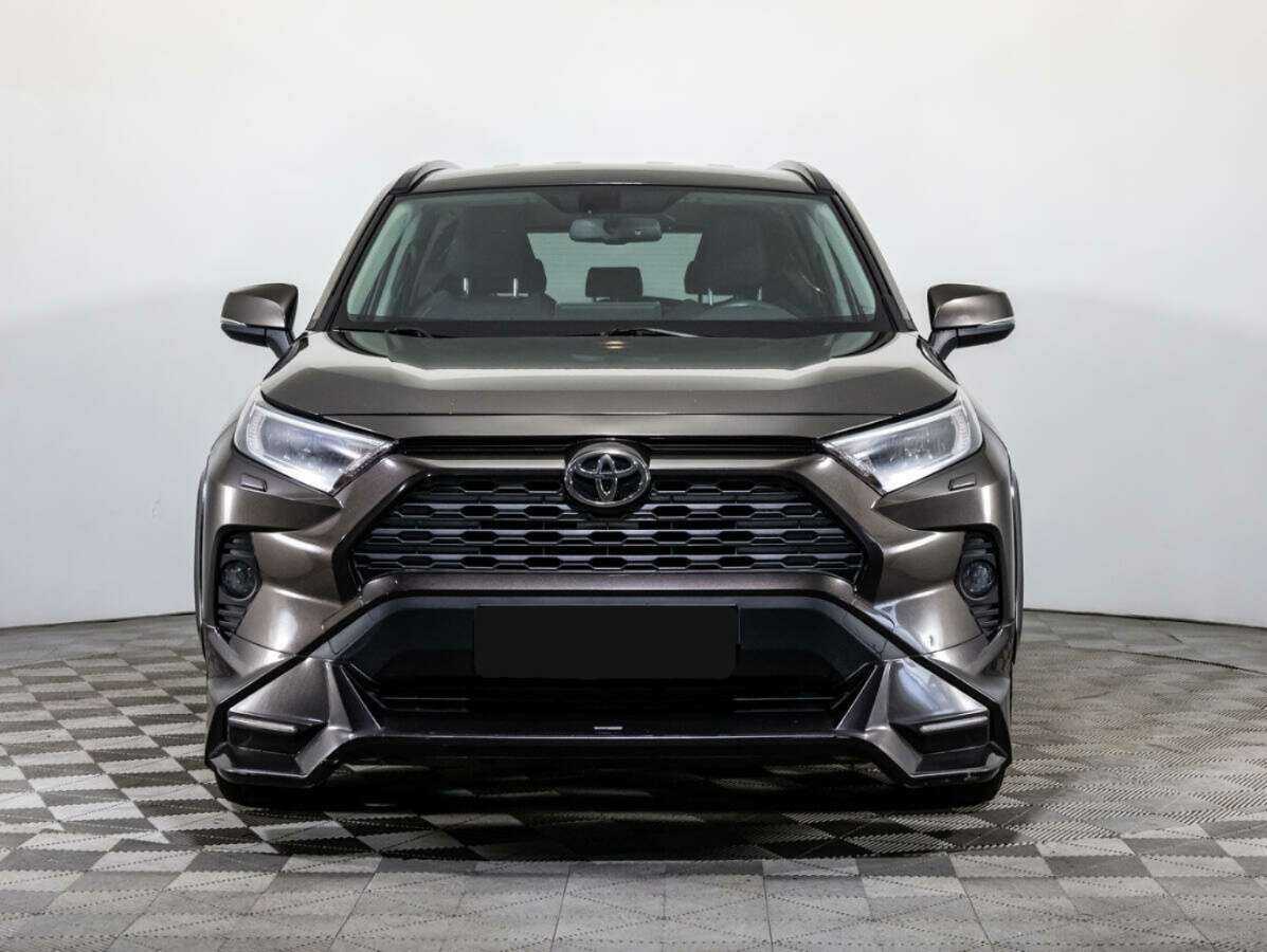 Купить Toyota RAV4 с пробегом. Фото: #1