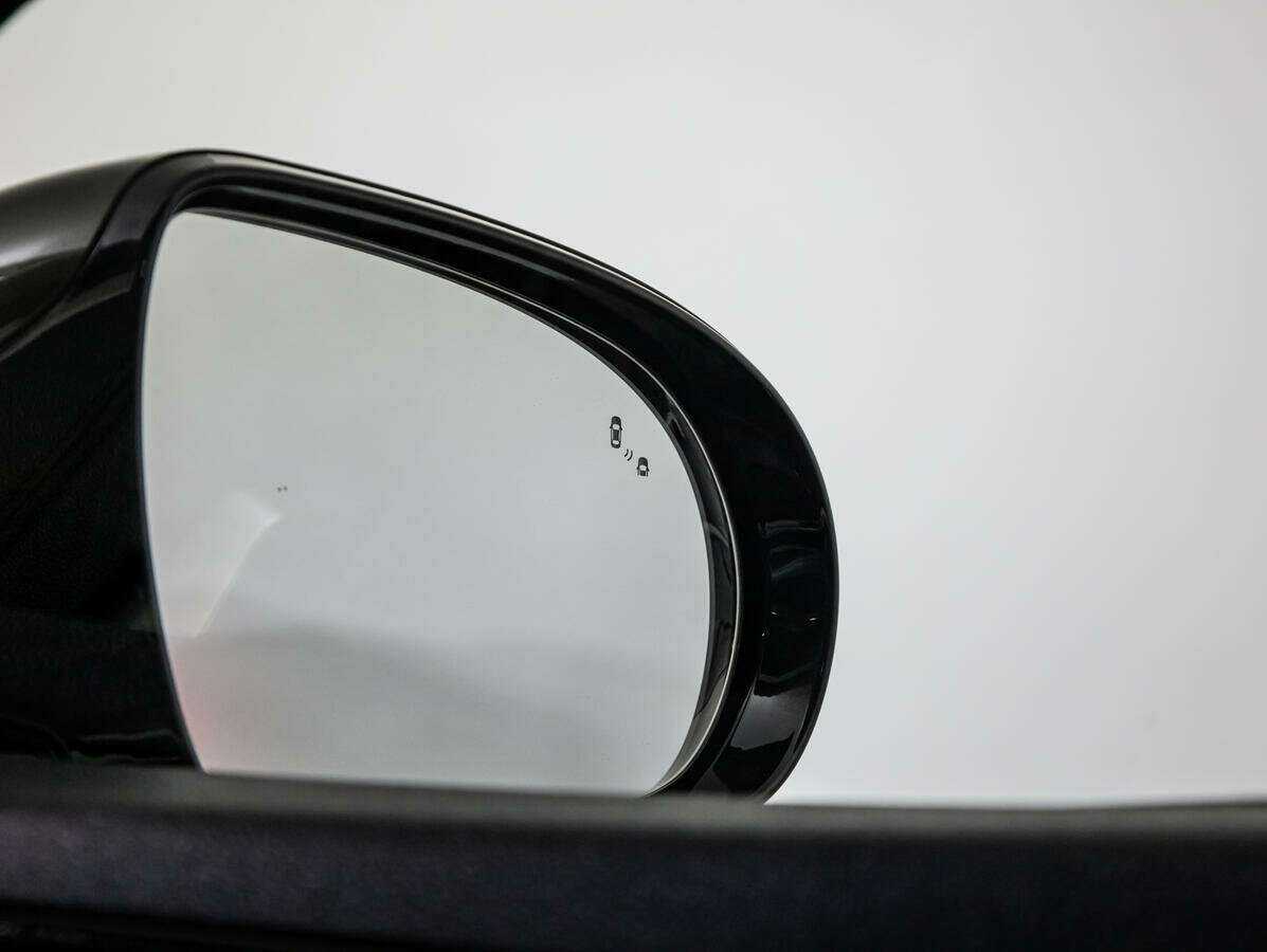 Купить Kia Sorento с пробегом. Фото: #17