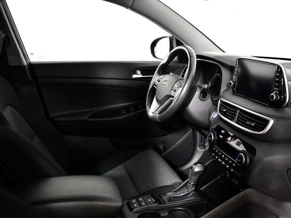 Купить Hyundai Tucson с пробегом. Фото: #8