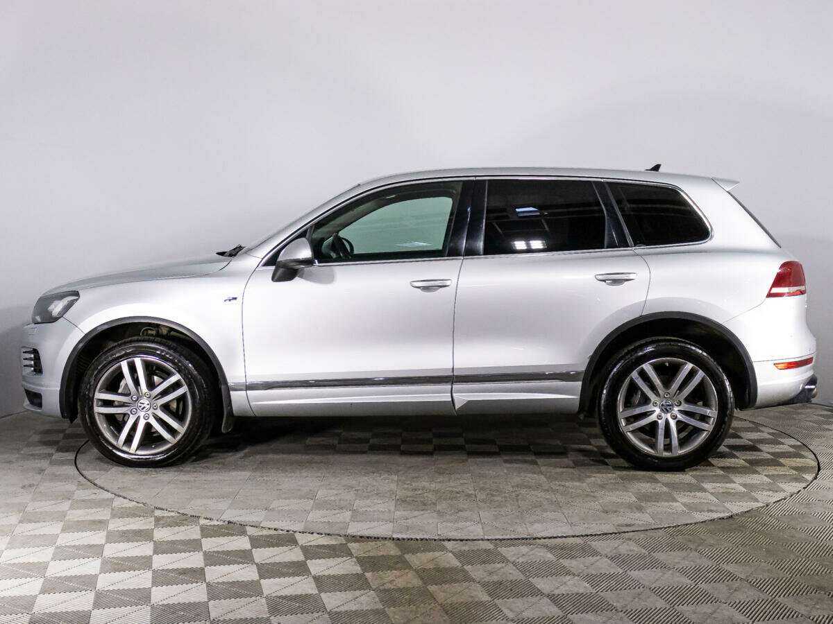 Купить Volkswagen Touareg с пробегом. Фото: #7