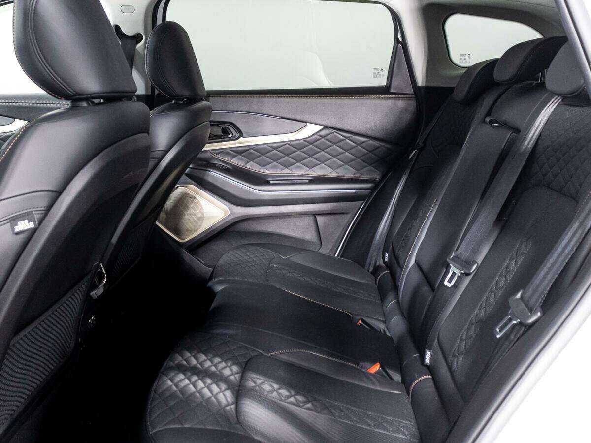 Купить EXEED TXL с пробегом. Фото: #8