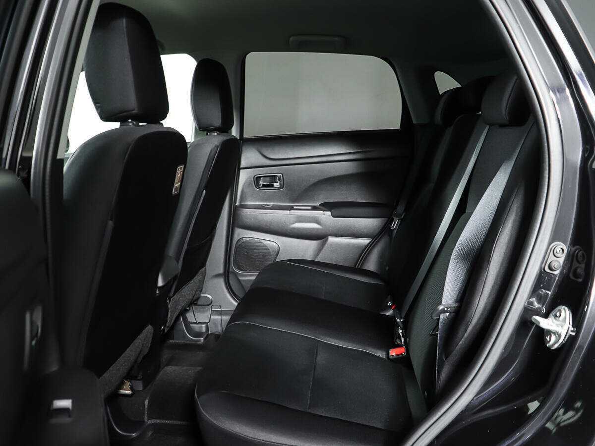 Продажа Б/У Митсубиши АС-Икс. Фото: #9