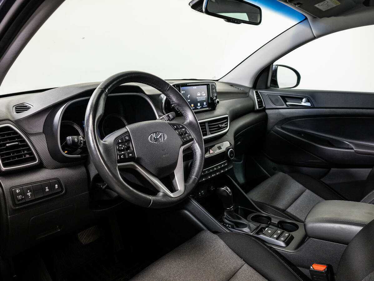 Купить Hyundai Tucson с пробегом. Фото: #8