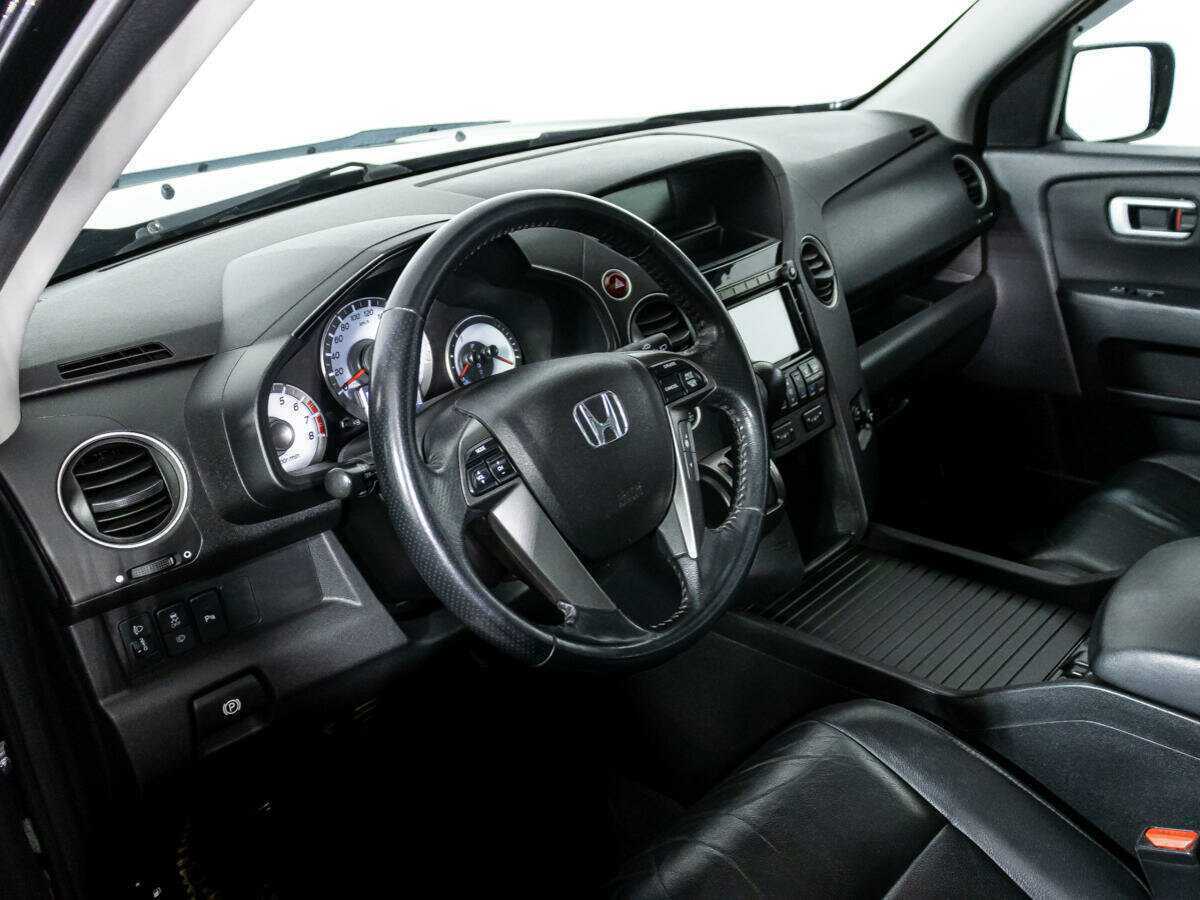 Купить Honda Pilot с пробегом. Фото: #10