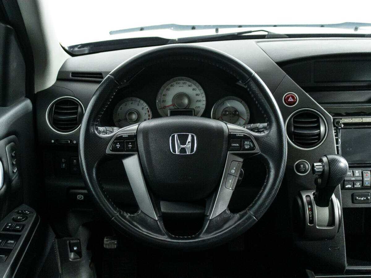 Купить Honda Pilot с пробегом. Фото: #18