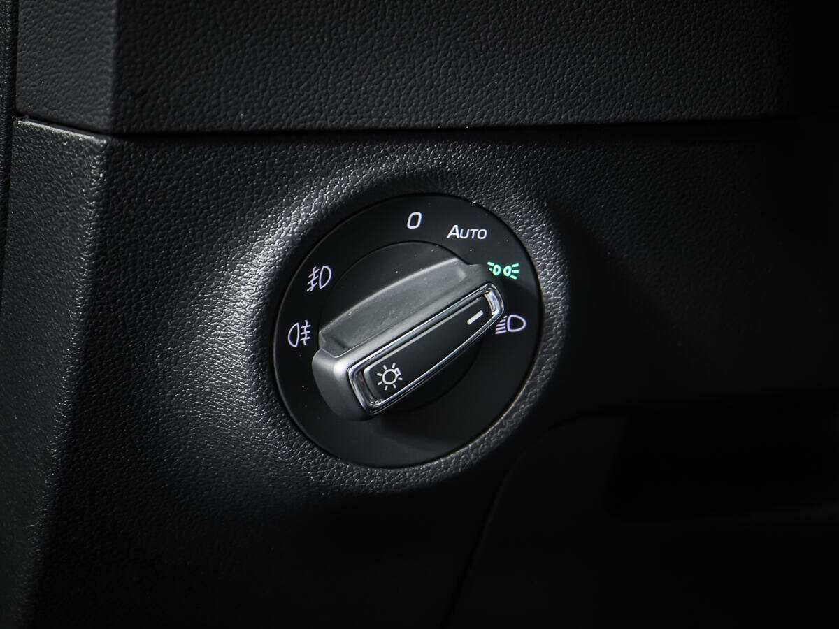 Купить Skoda Karoq с пробегом. Фото: #15