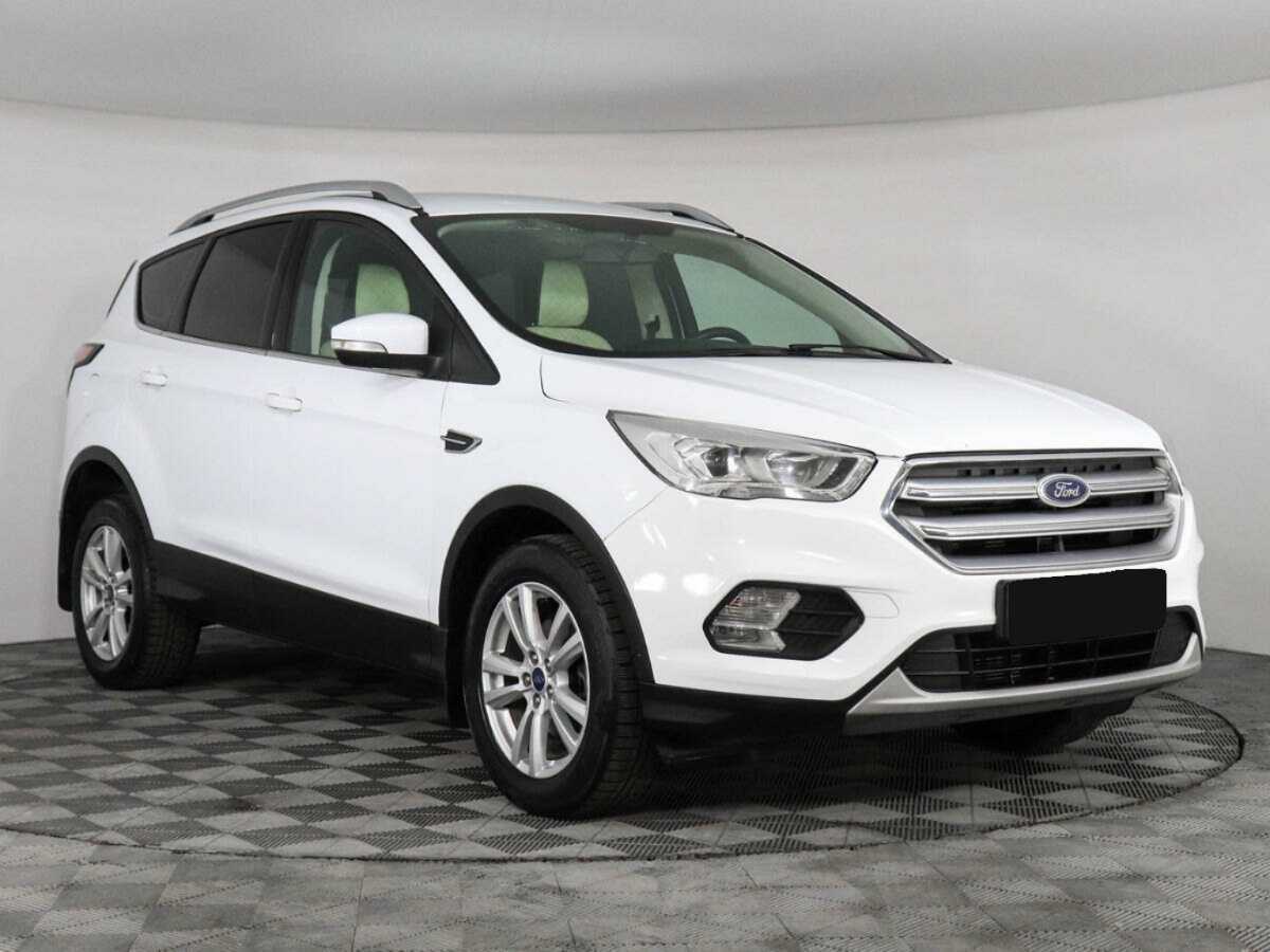 Купить Ford Kuga с пробегом. Фото: #2