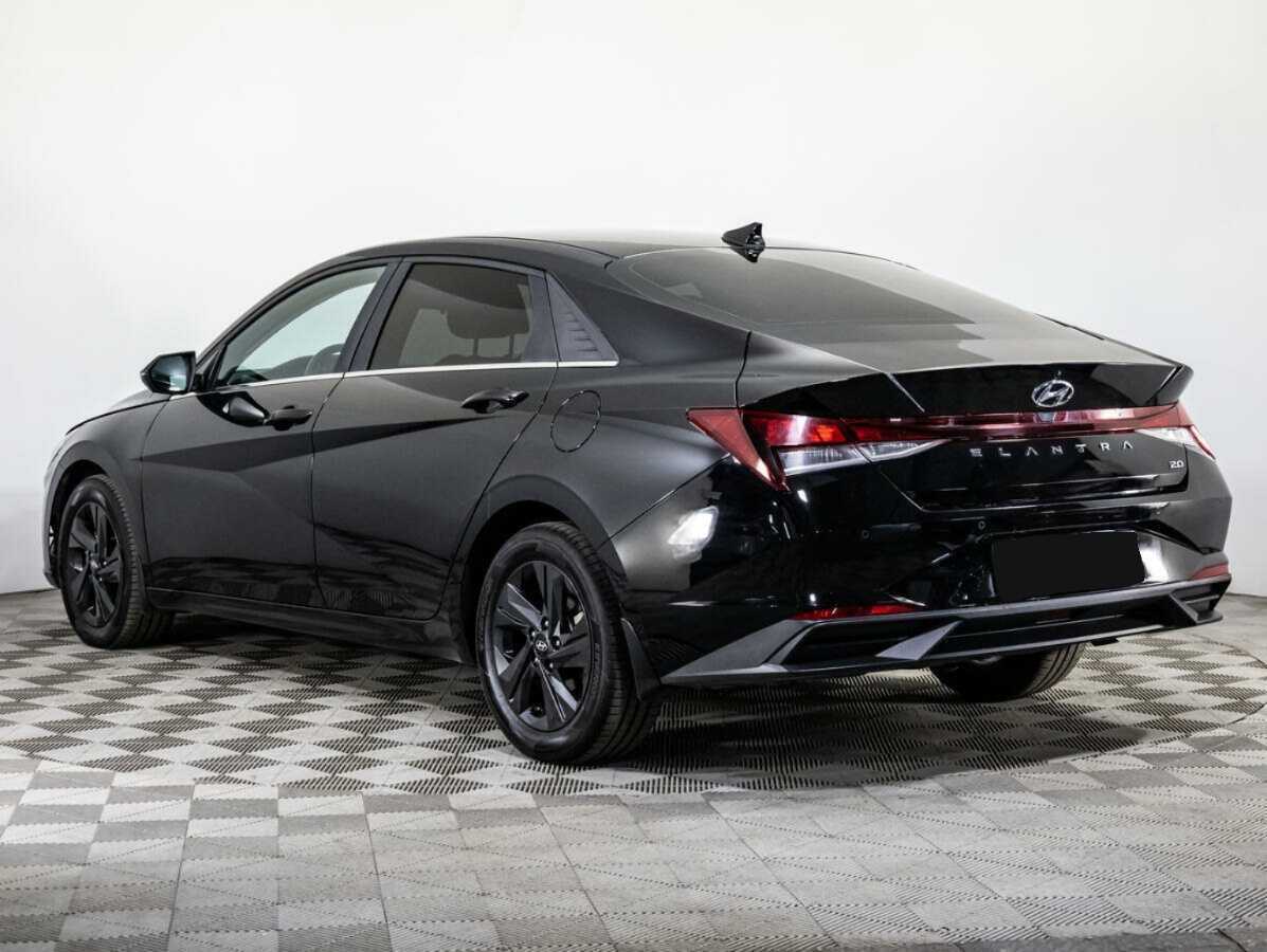 Купить Hyundai Elantra с пробегом. Фото: #6