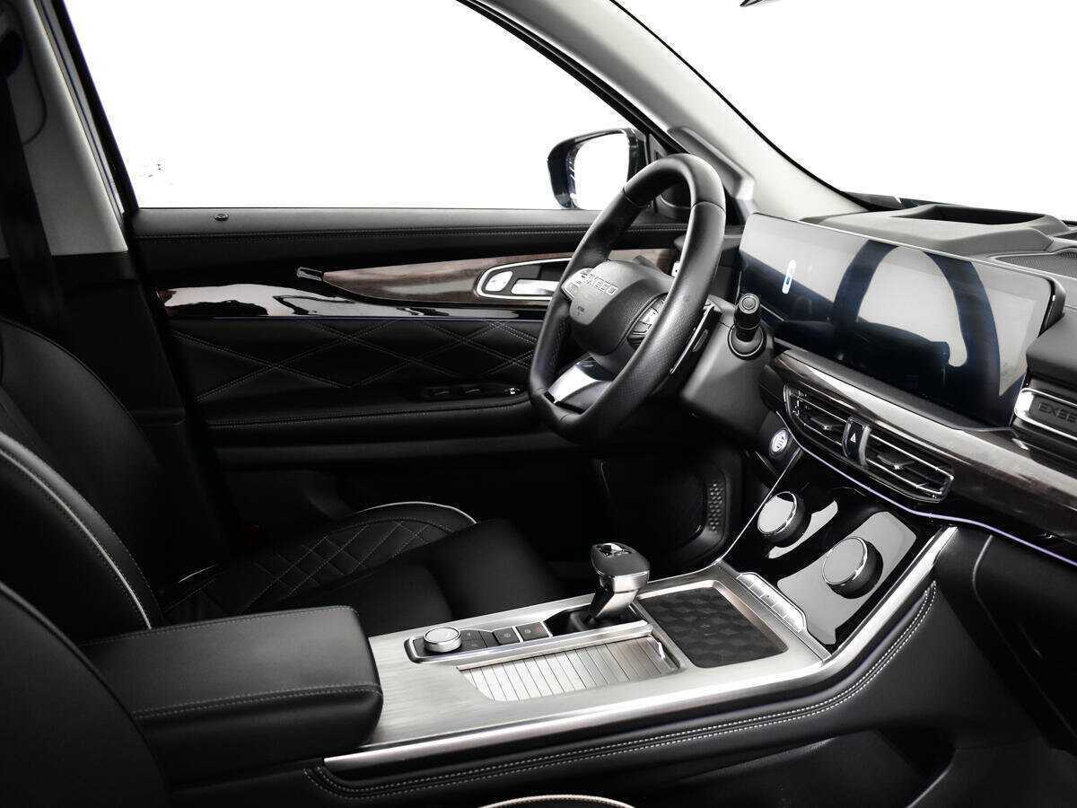 Купить EXEED VX с пробегом. Фото: #8