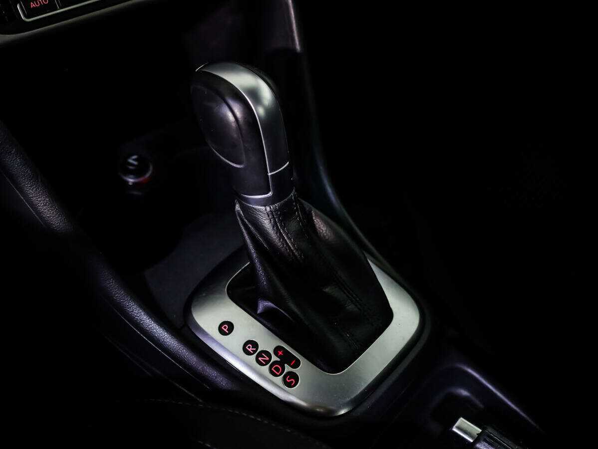 Купить Volkswagen Polo с пробегом. Фото: #13