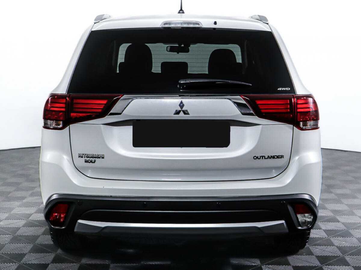 Купить Mitsubishi Outlander с пробегом. Фото: #5