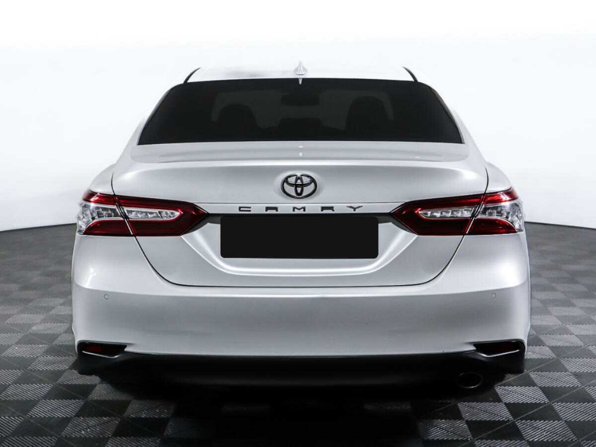 Купить Toyota Camry с пробегом. Фото: #5